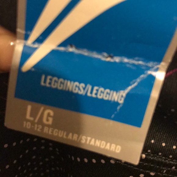 Girls old navy active pants - Picture 4 of 5